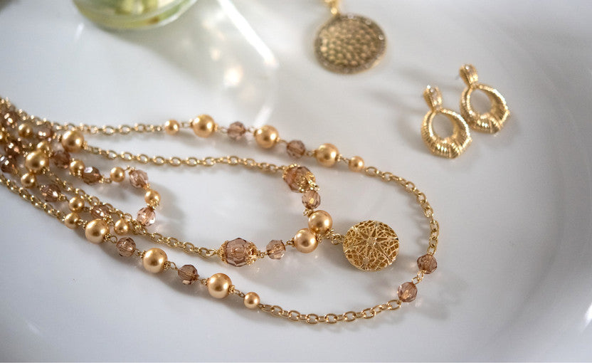 Mother's Pearls - Women's Necklace for the Mom who Wants Options