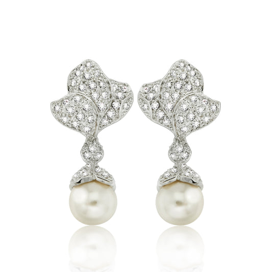 pearl earrings-bridal jewelry-jewelry for the bride-diamond and pearl earrings