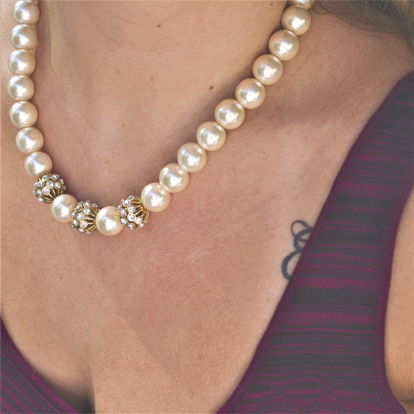 Elegant Pearl and Crystal Statement Necklace with Gold Tone Accents - 16 inch Adjustable Chain