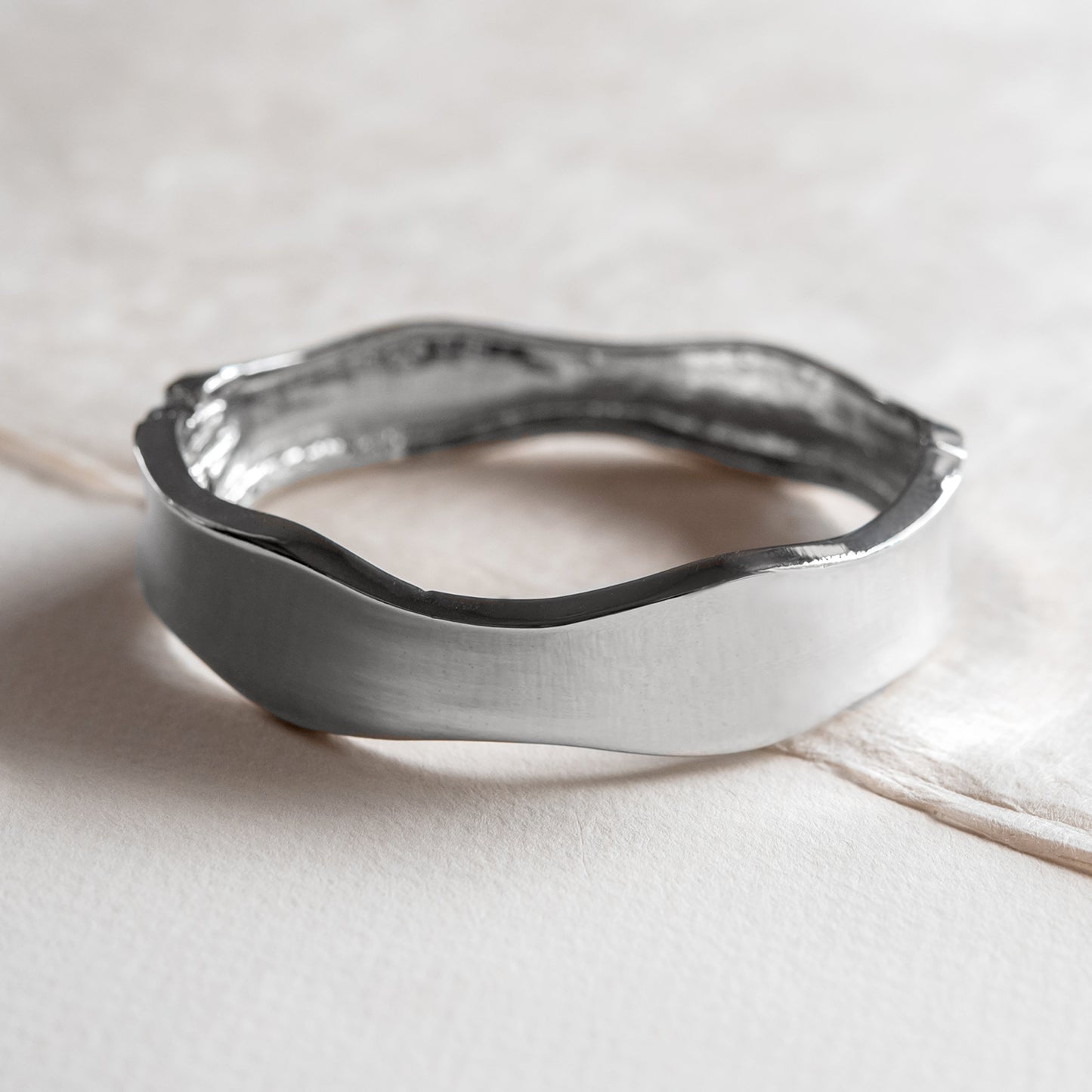 silver-bangle-bracelet