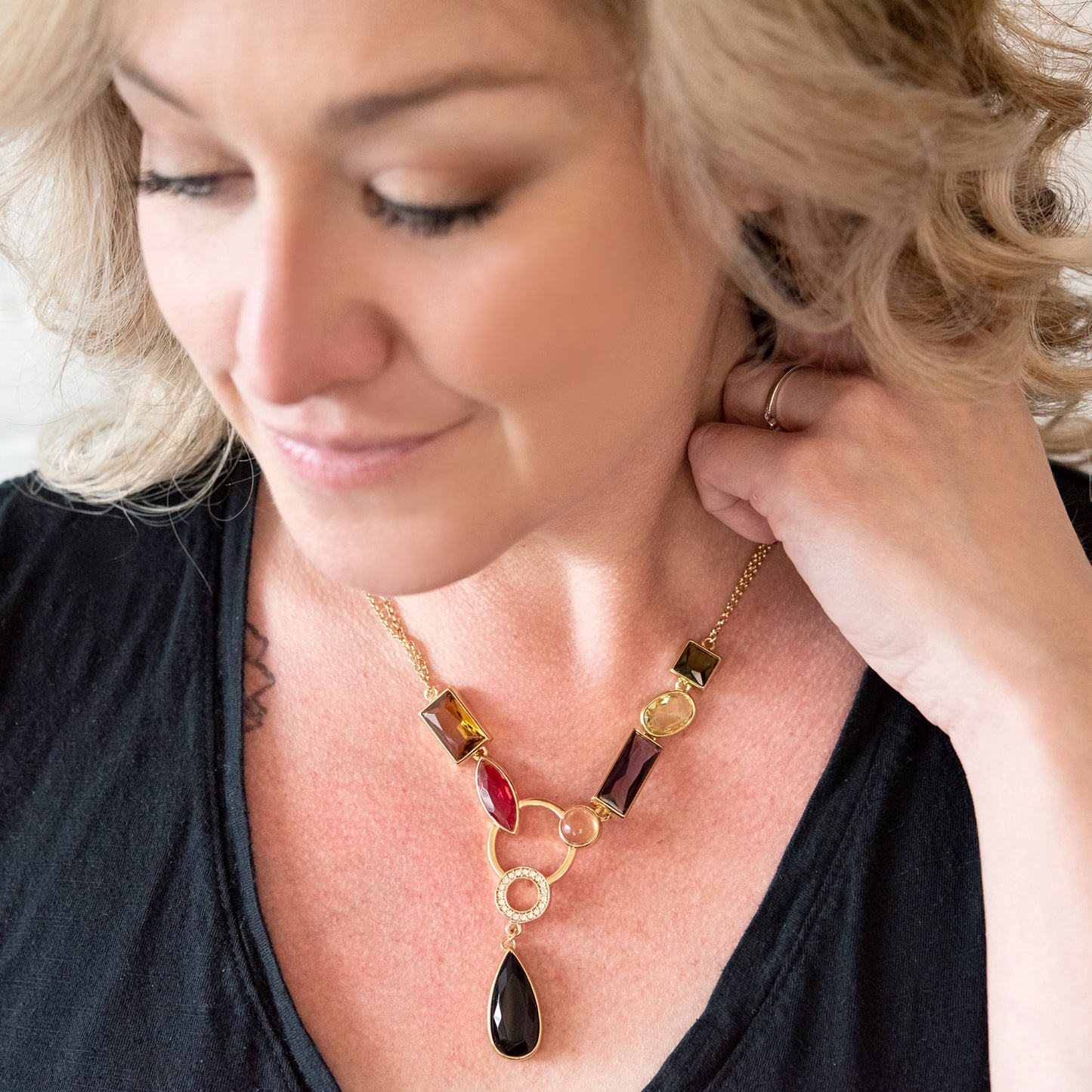 Elegant Multicolor Glass Beaded Y-Necklace with Crystal Ring Drop Gold Tone Chain