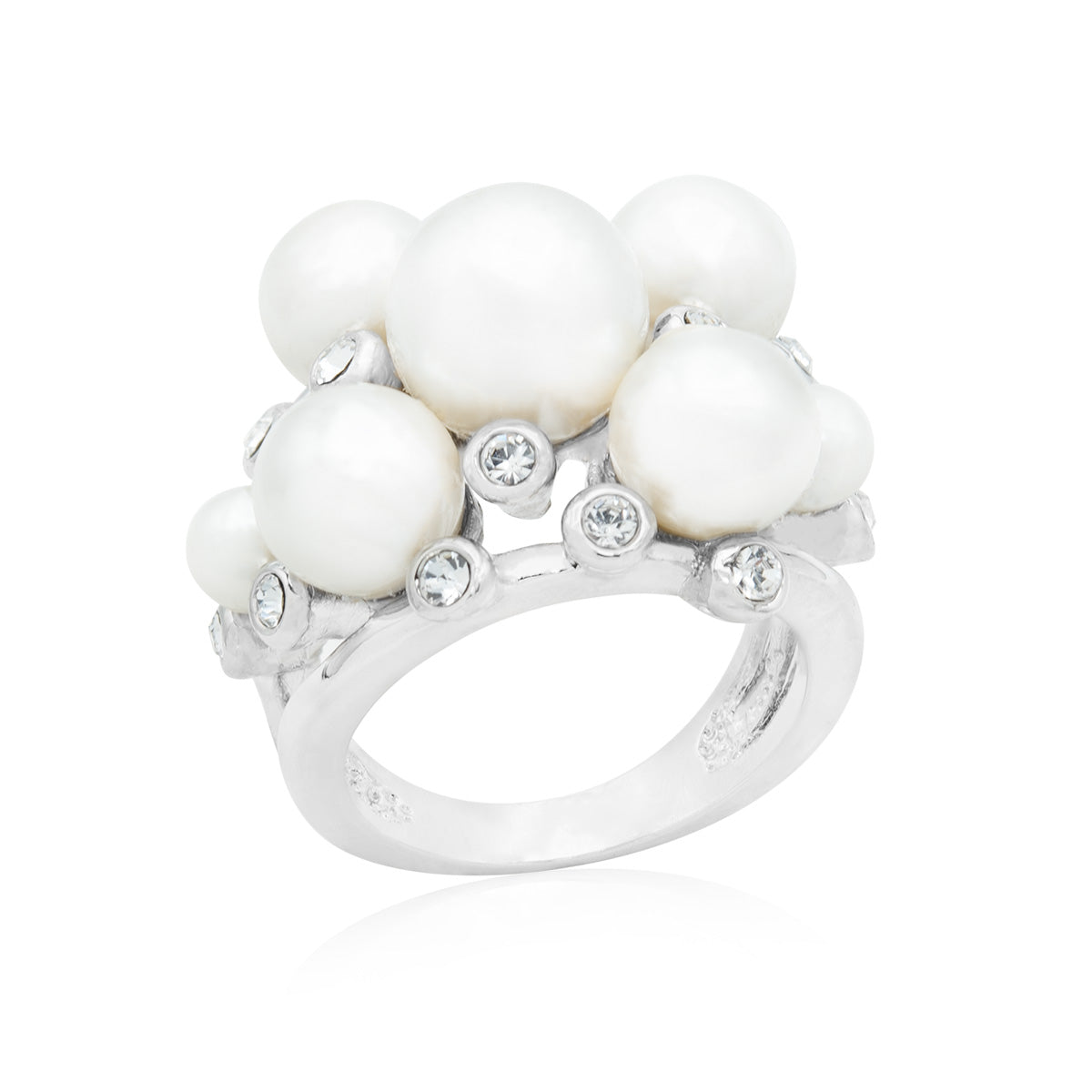 pearls-pearl rings