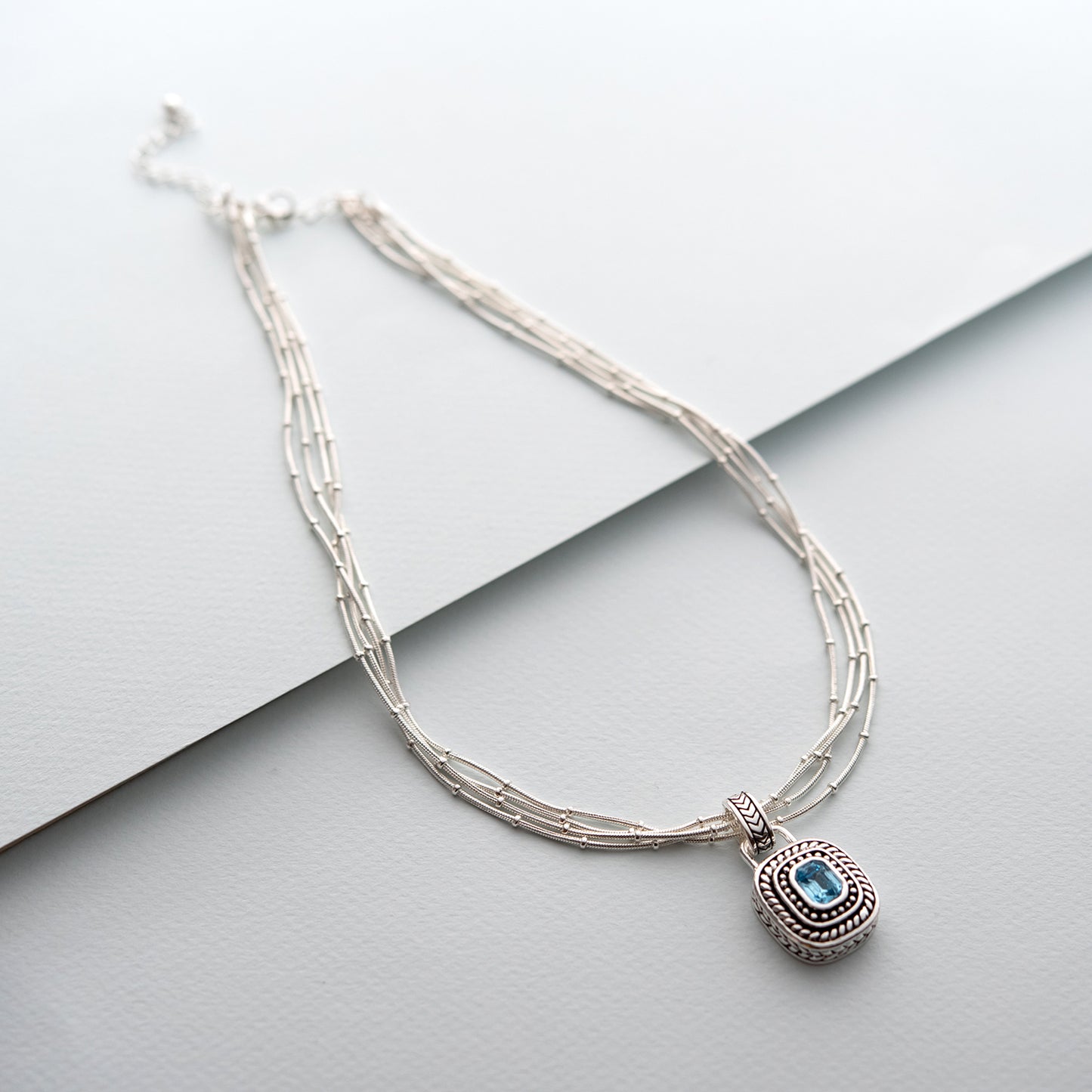 silver necklace-aquamarine necklace