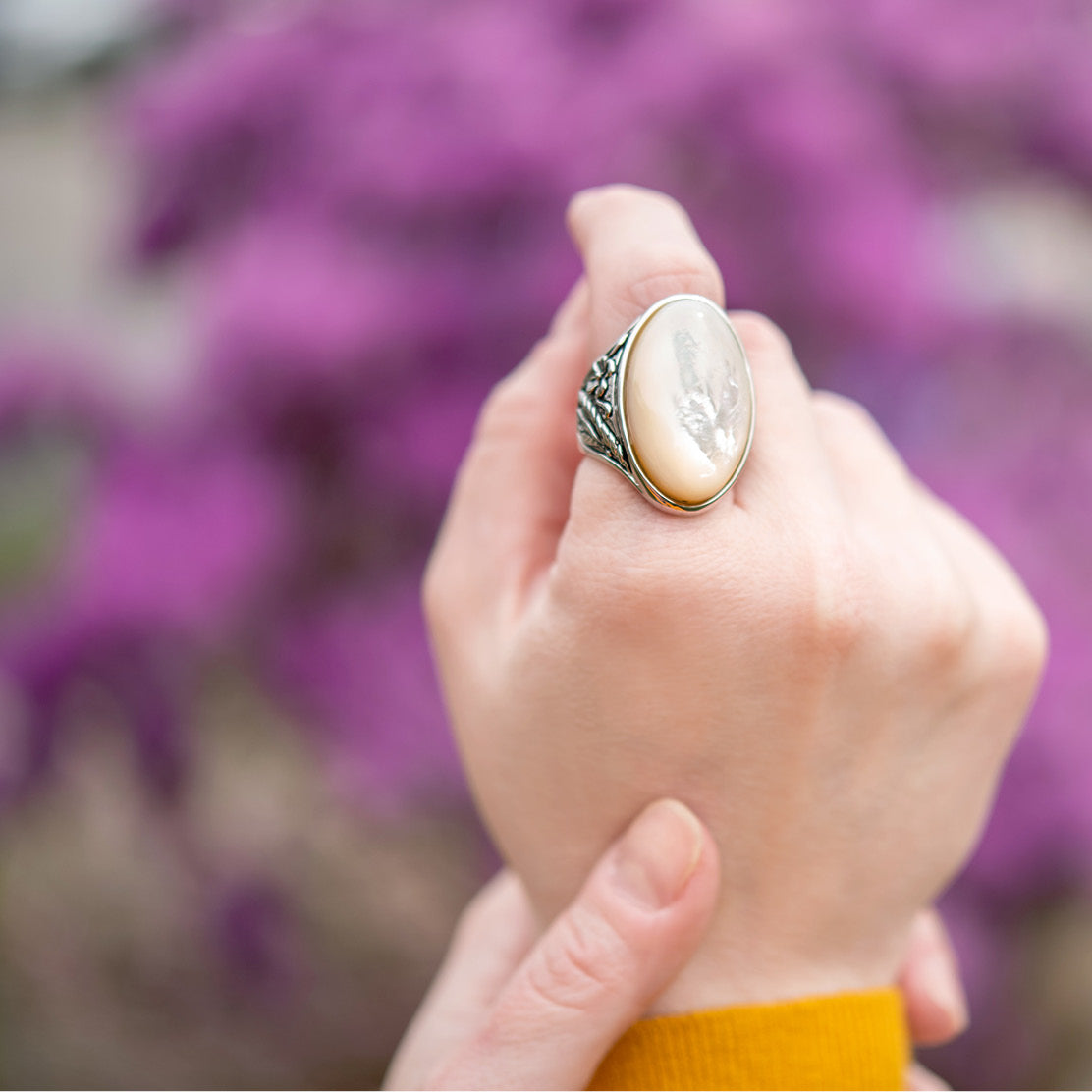 genuine-mother of pearl-statement-ring