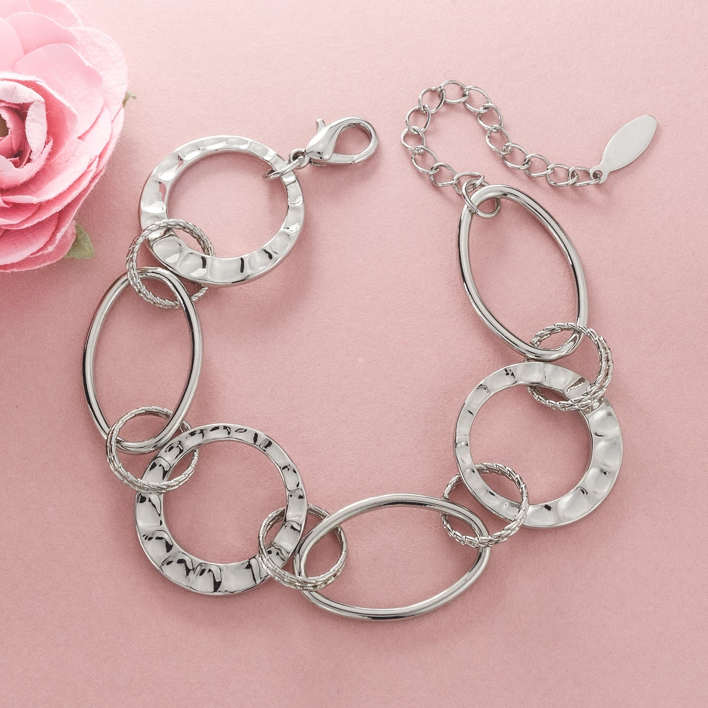 Silver Tone Circle Link Chain Bracelet with Textured and Smooth Rings