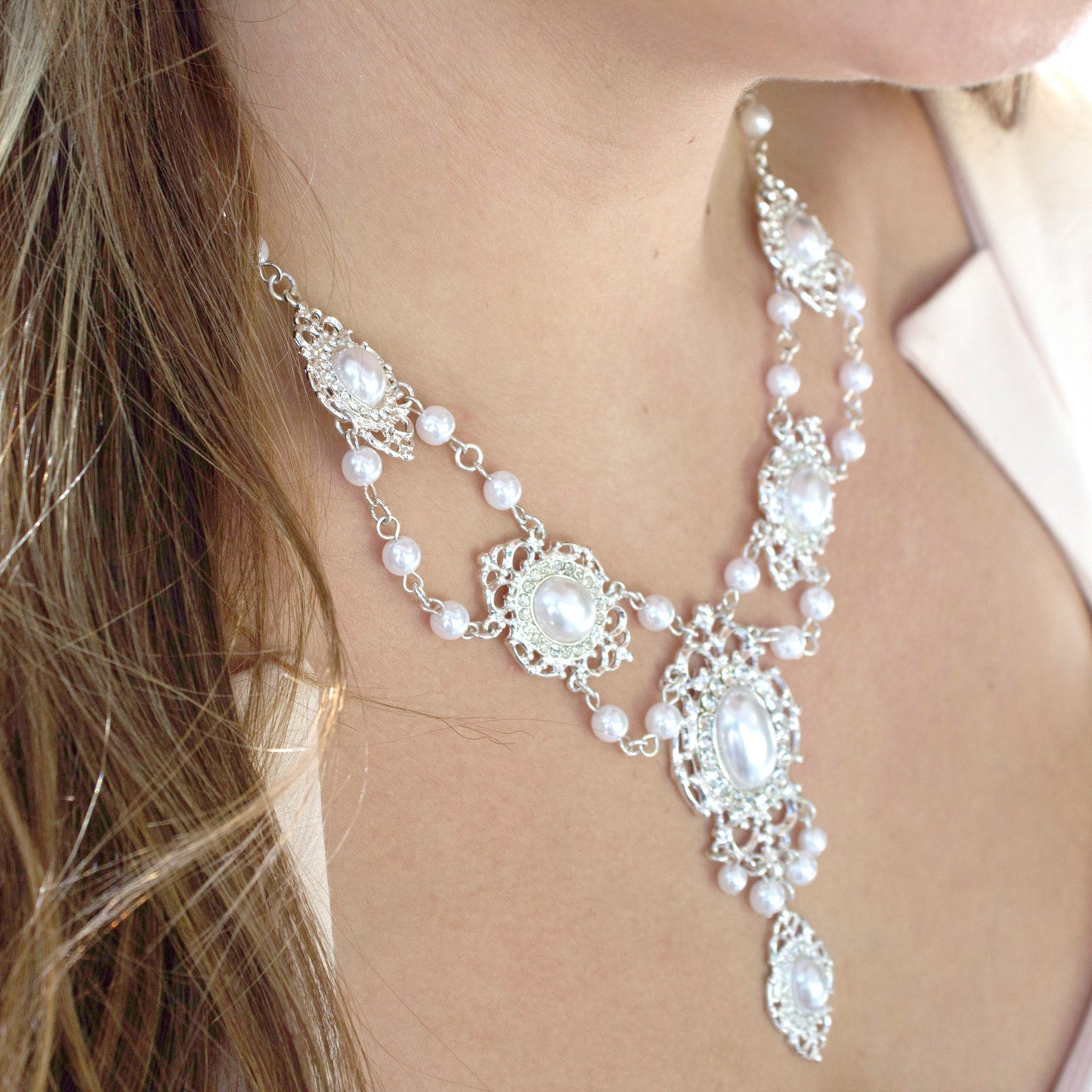 bridal jewelry-jewelry for the bride-brides necklaces-pearl necklace-prom jewelry-womens necklace-parl jewelry-statement necklace