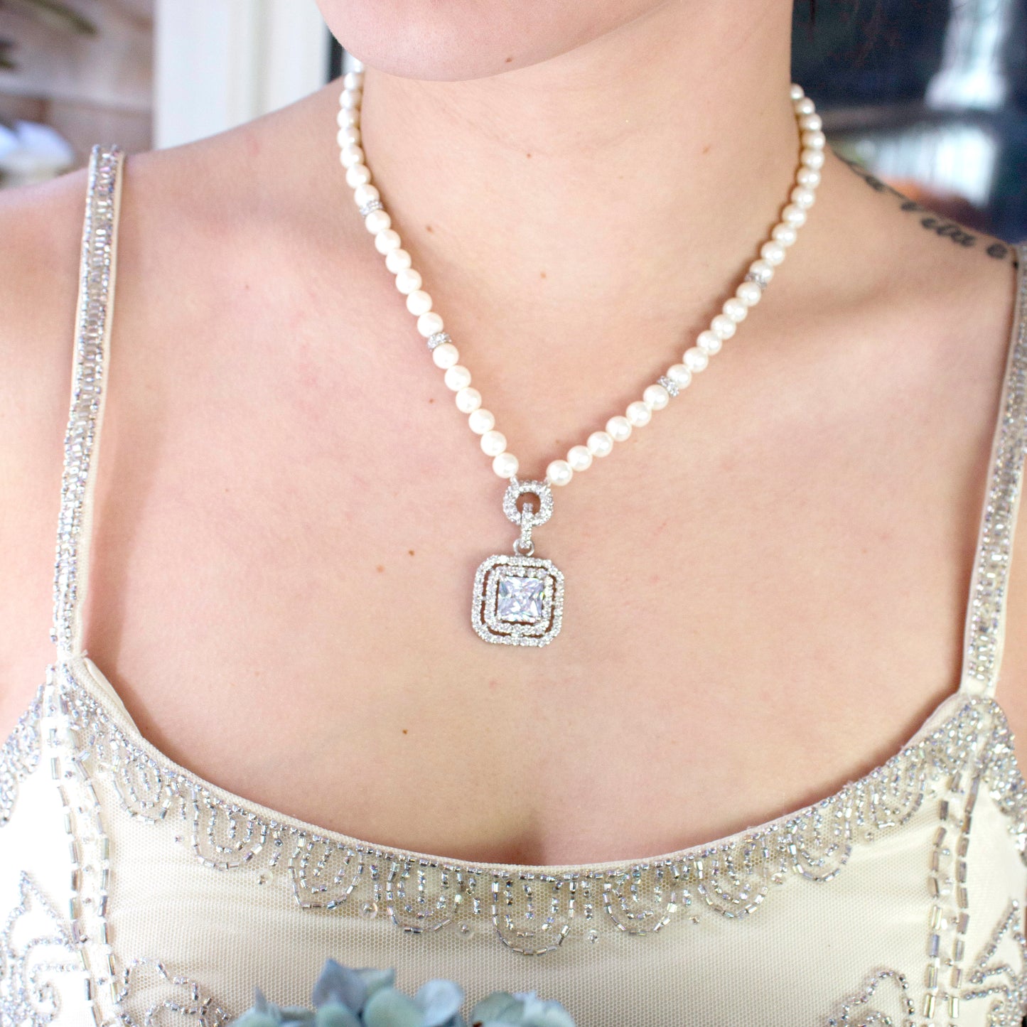 prom jewelry-wedding necklace-wedding jewelry-jewelry for the prom-crystal necklace-pearl necklace-bib necklace