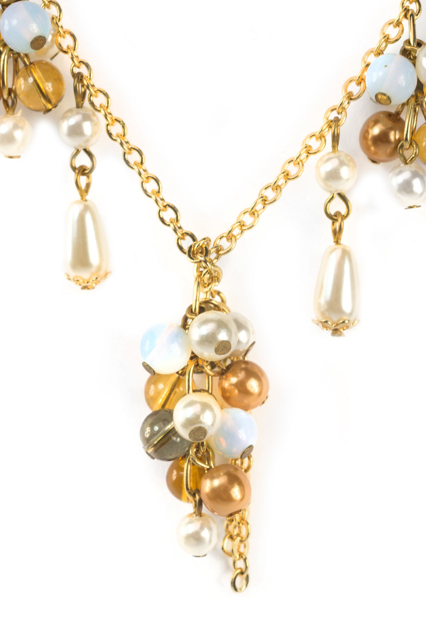 Modern Pearl Cluster Necklace with Mixed Beads and Gold Tone Chain