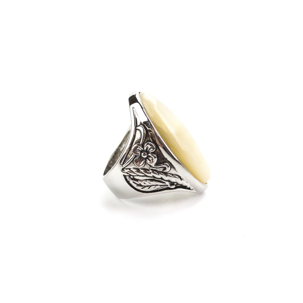 genuine-mother of pearl-statement-ring