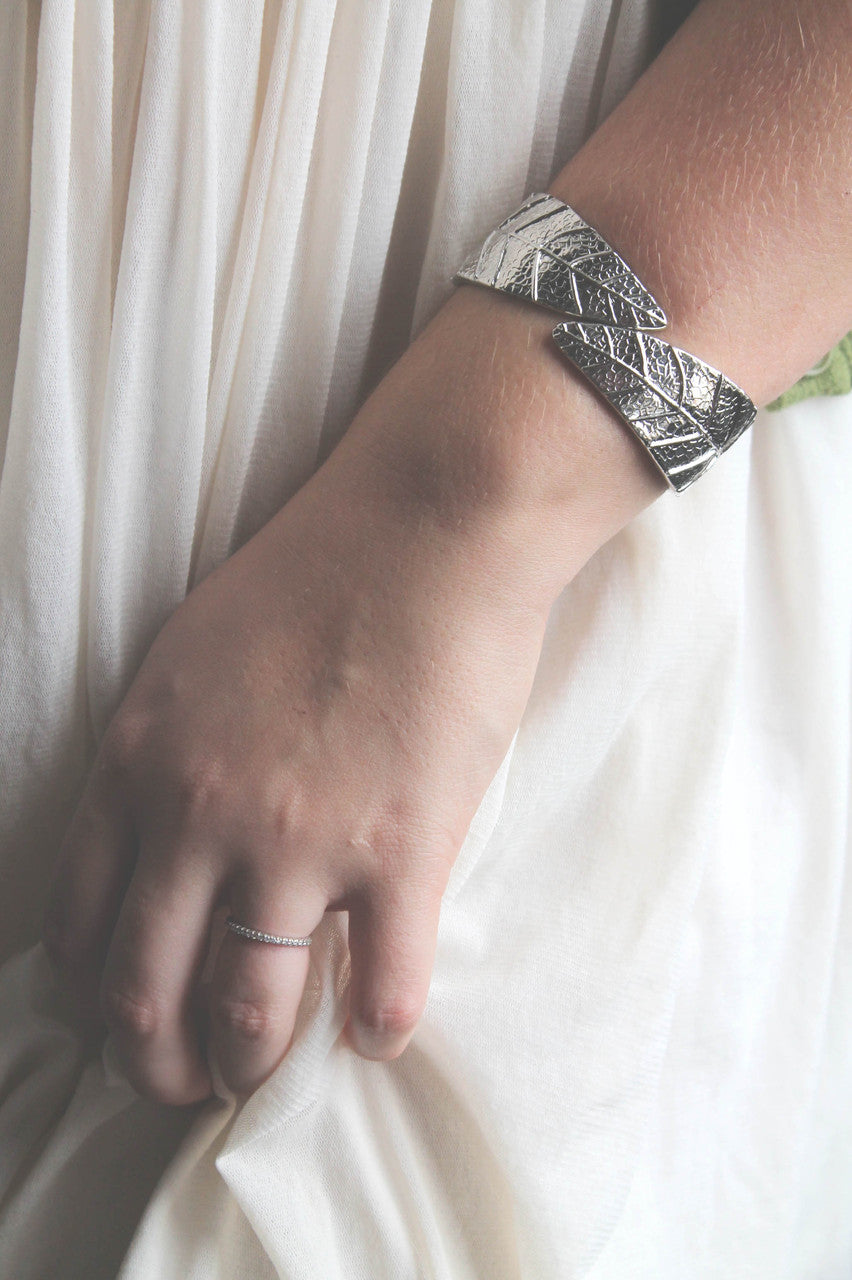 silver-leaf petals-bangle-bracelet