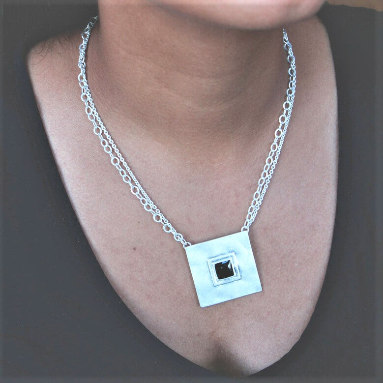 Elegant Square Pendant Necklace with Black Enamel Center, Silver Tone Chain, Adjustable Length 18-21 Inches