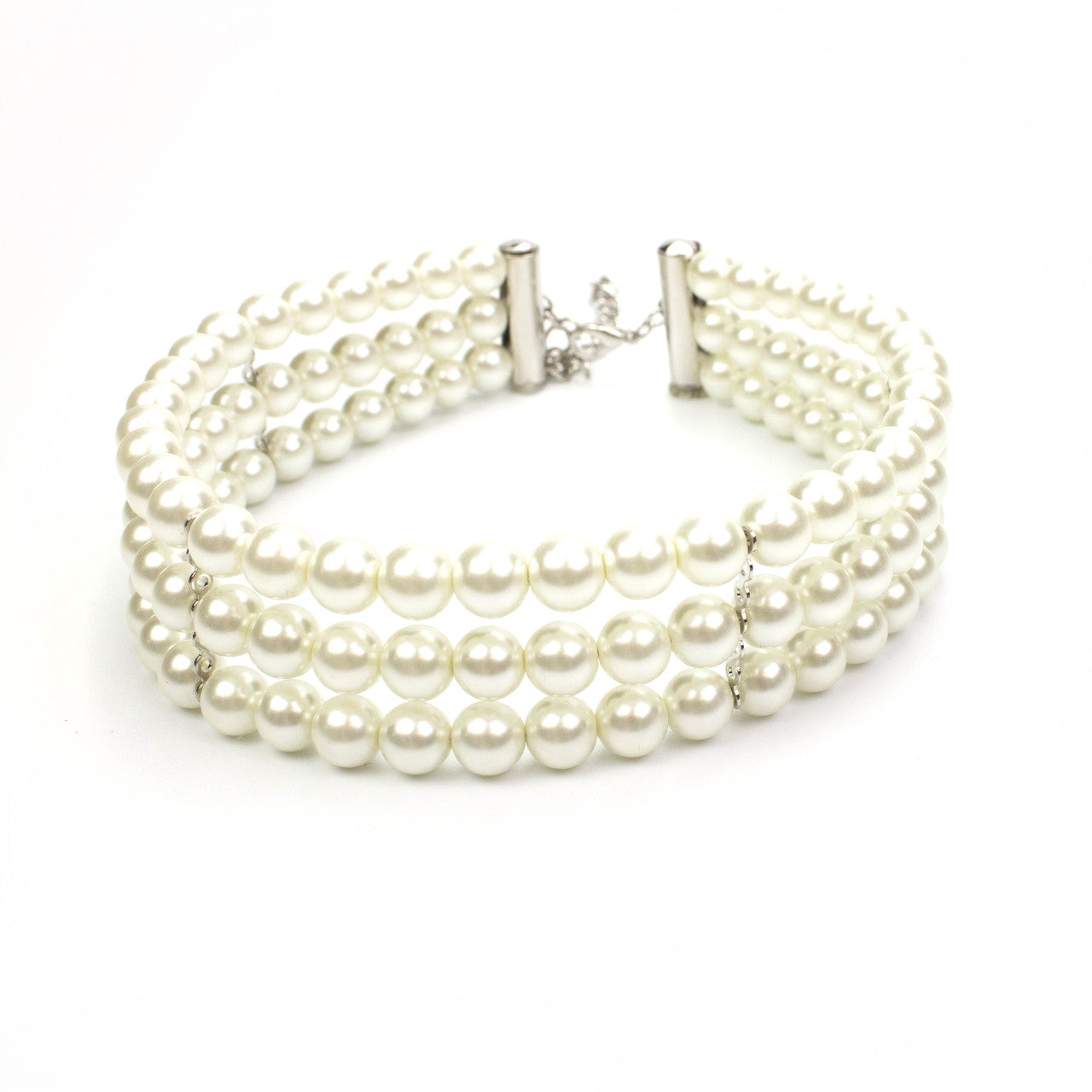 Pearl-choker-necklace-bride-jewelry
