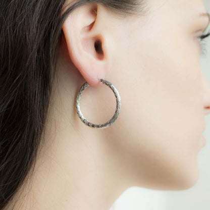 Classic Textured Silver Tone Hoop Earrings with Latch Back Closure - 1 Inch Diameter