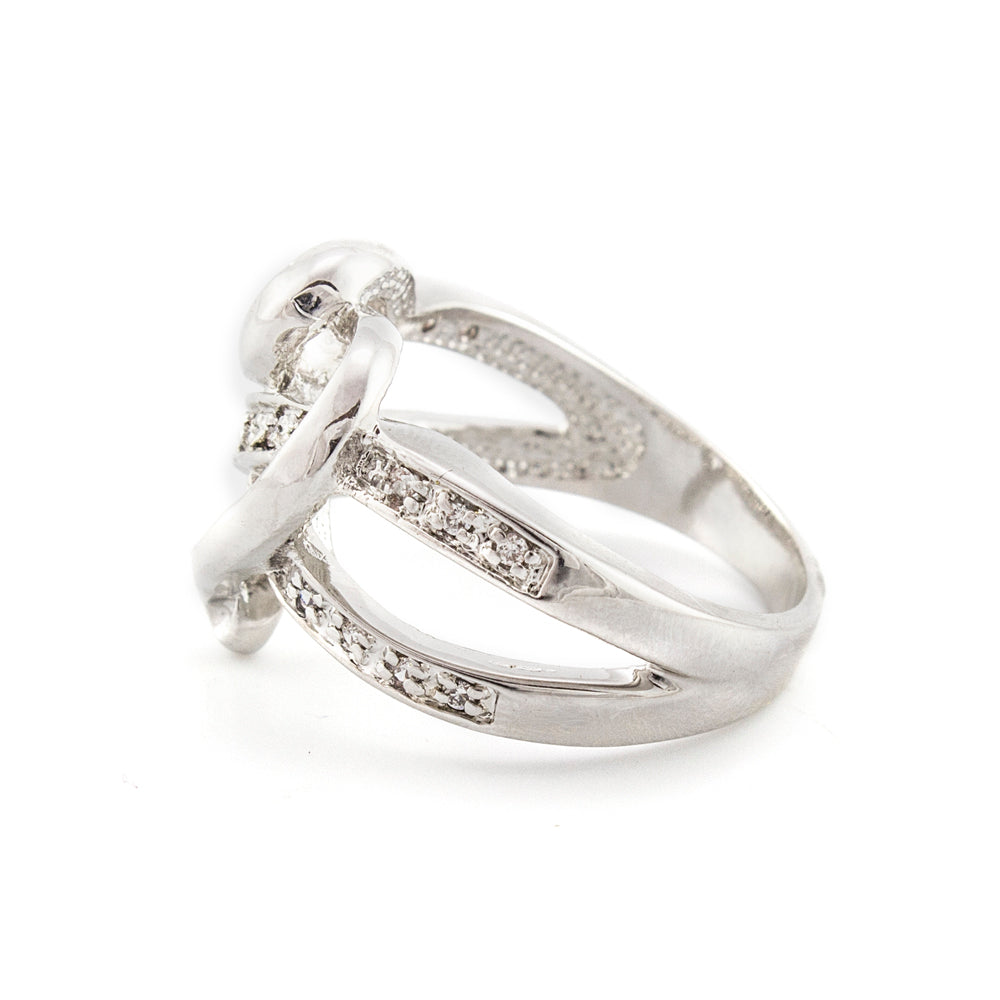 Lovin Embrace Heart Ring