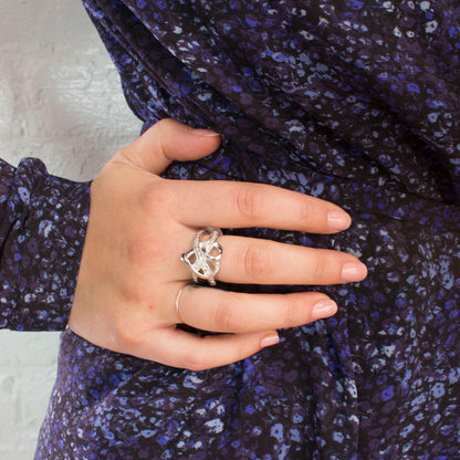 Lovin Embrace Heart Ring