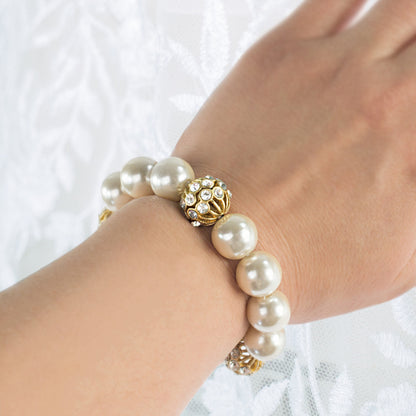 bridal jewelry-diamond jewelry-jewelry for the bride-necklace and earring sets-party jewelry-bling jewelry-pearl jewelry-pearls
