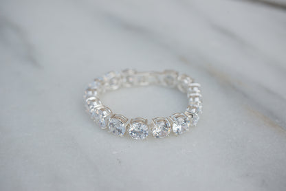 Elegant Round Cut Cubic Zirconia Tennis Bracelet 7 Inch Silver Tone Special Occasion Jewelry