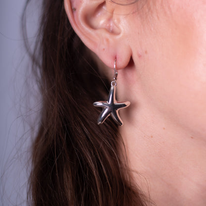 Silver Tone Starfish Dangle Earrings Beach Theme Ocean Jewelry 1.5 Inches