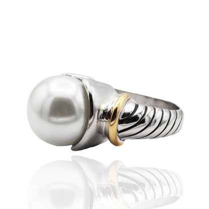 Women's Elegant Pearl Designer Inspired Statement Ring 18kt Gold Plated