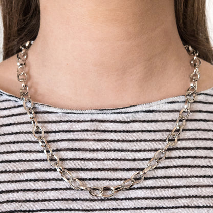 silver-link-chain