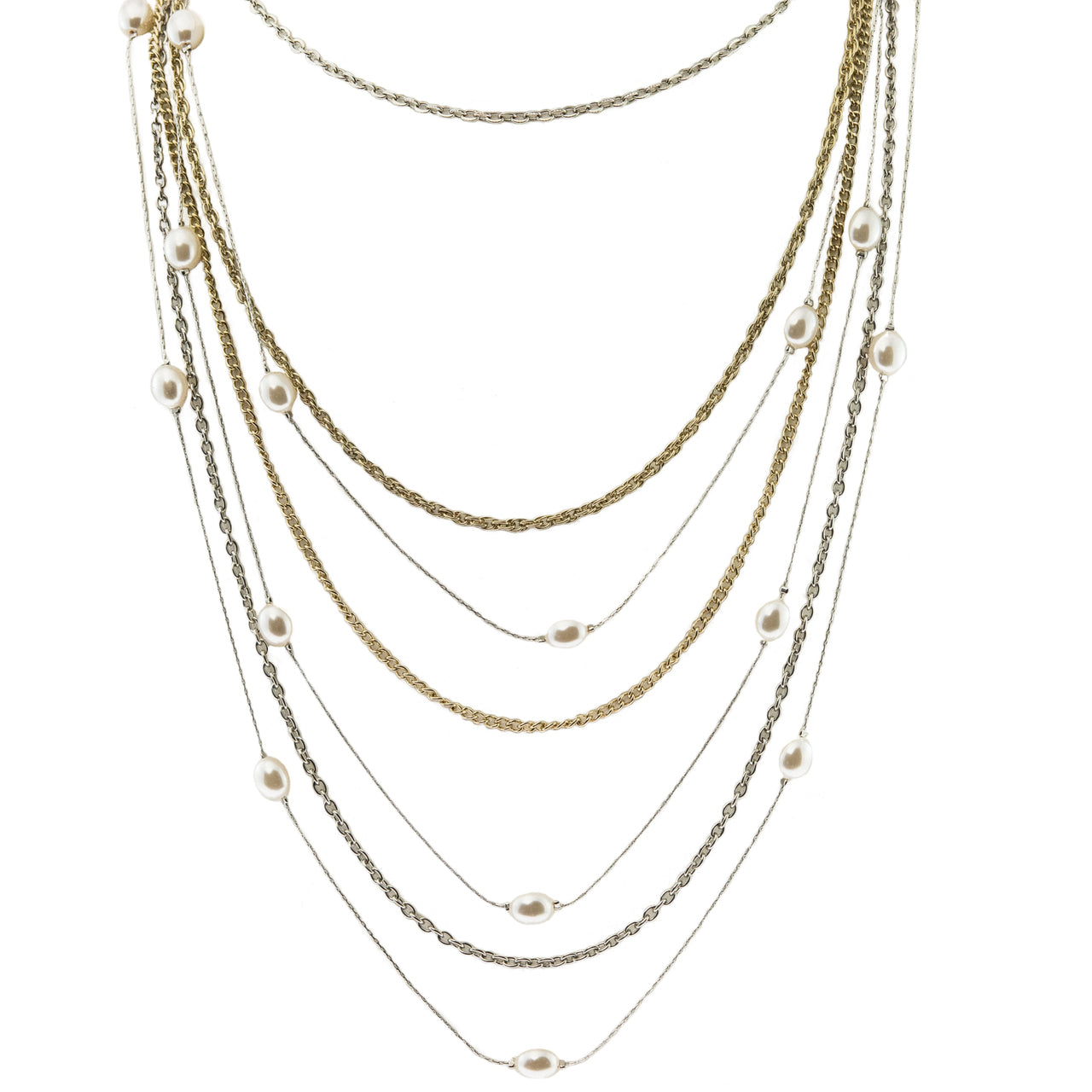 long-chain-pearl-necklace