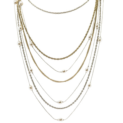 long-chain-pearl-necklace