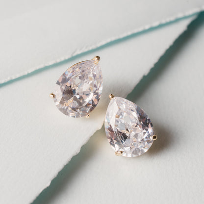 Elegant Teardrop Crystal Cubic Zirconia Stud Earrings for Wedding, Bridal, Special Occasions
