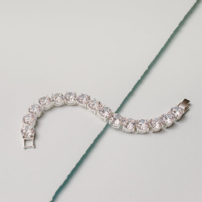Elegant Round Cut Cubic Zirconia Tennis Bracelet 7 Inch Silver Tone Special Occasion Jewelry