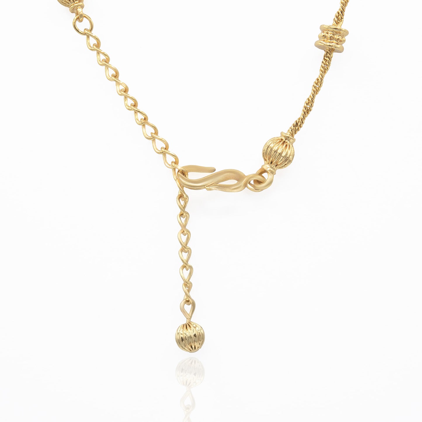 16 Inch Gold Plated Bead and Chain Necklace Pretty S Clip Closure