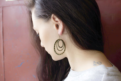 Lightweight Textured Triple Oval Dangle Earrings Antique Gold Tone 2.5 Inch Drop